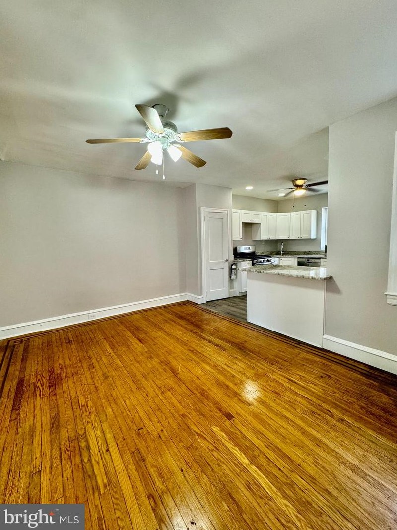 5645 Lebanon Ave, Philadelphia PA  19131-3126 exterior