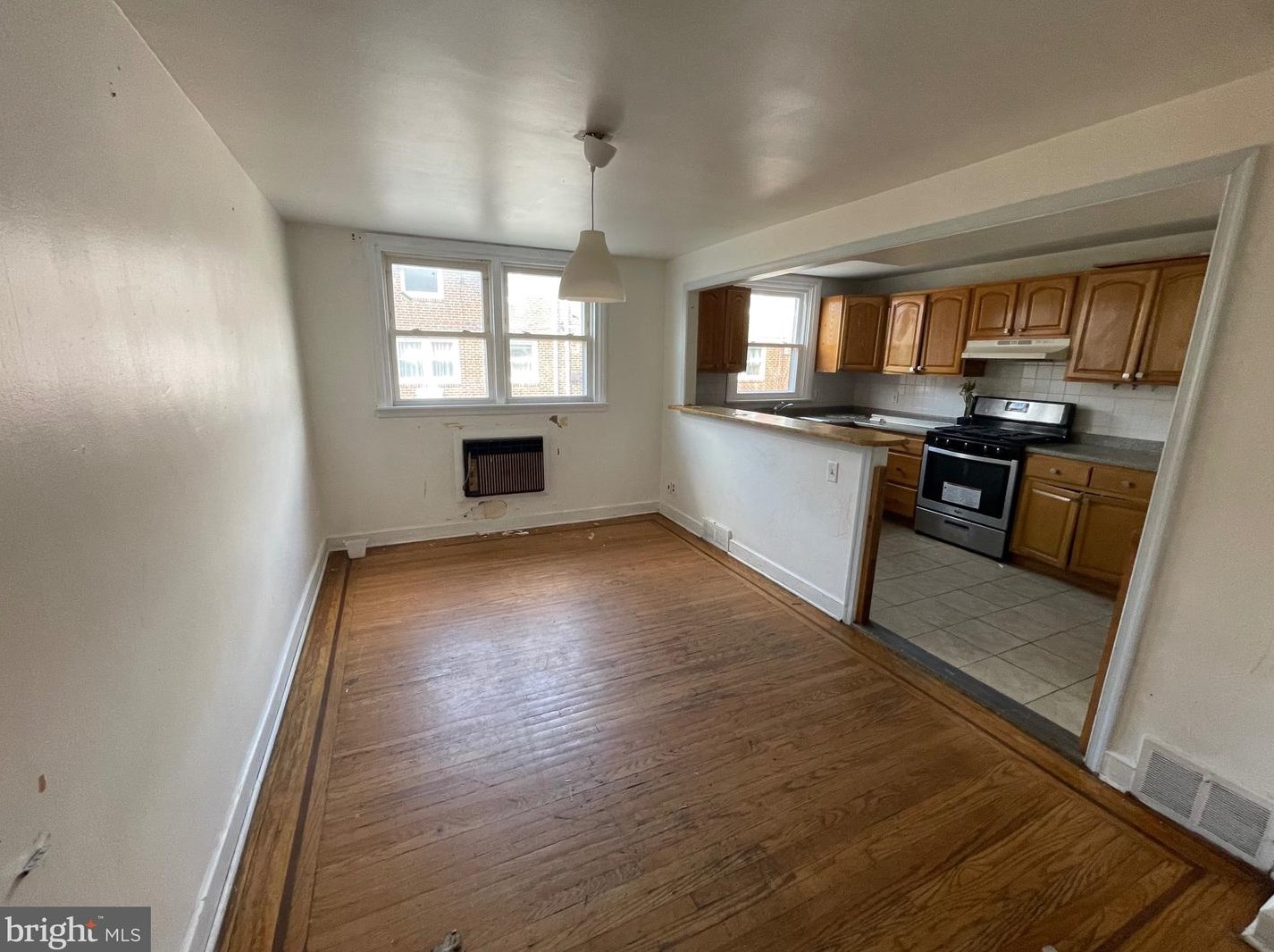 2929 Levick St, Philadelphia, PA 19149-3031