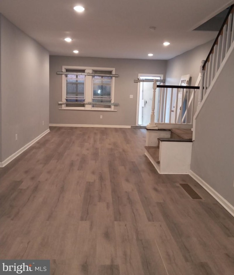 5730 Vine St, Philadelphia, PA 19139