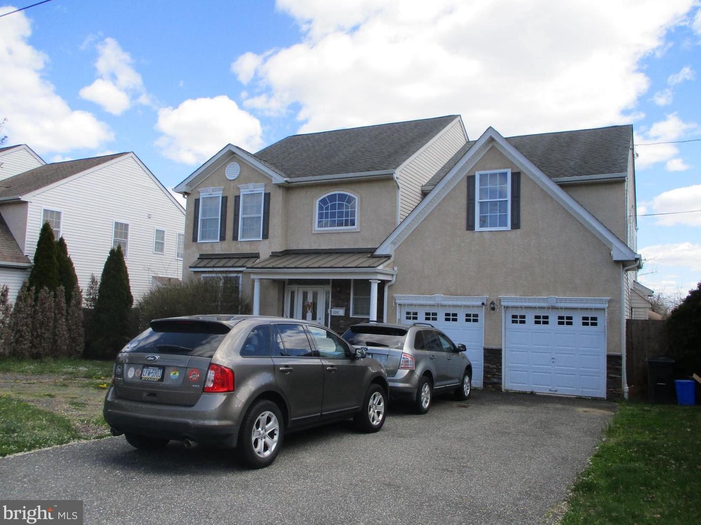 11041 Knights Rd, Philadelphia, PA 19154-4224