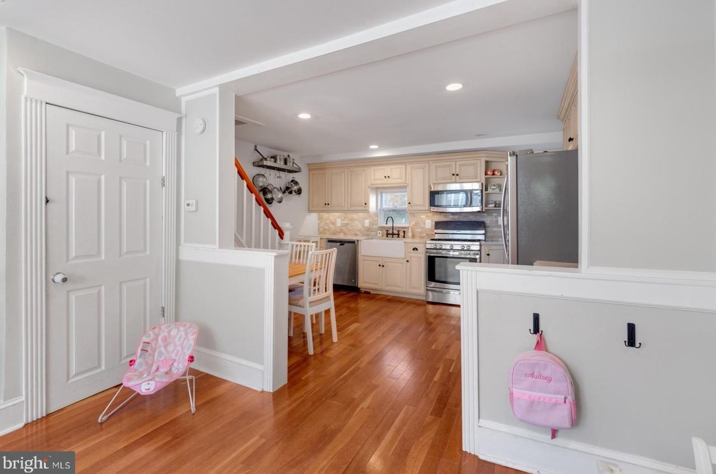 1023 Montrose St, Philadelphia, PA 19147