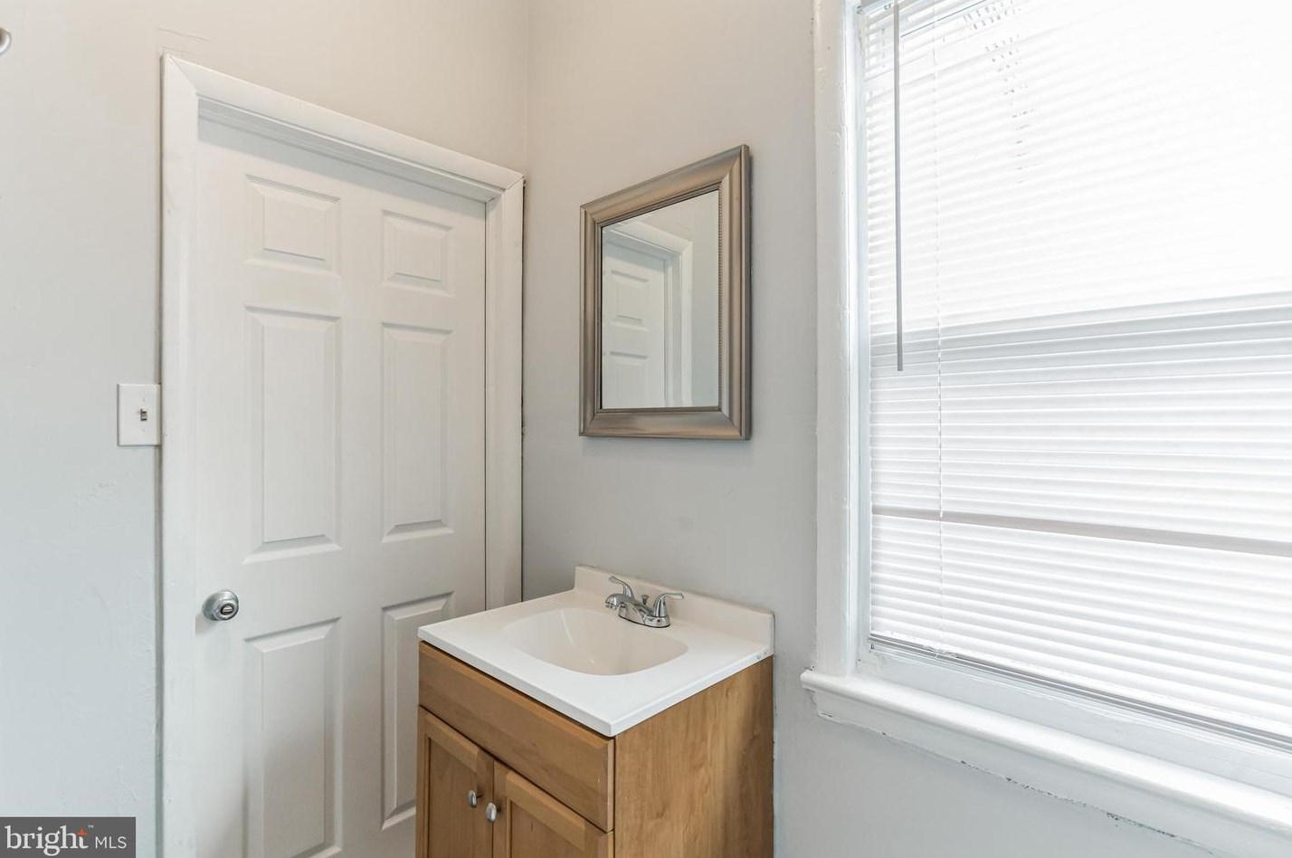 4920 Thompson St, Philadelphia PA 19131-4531 exterior