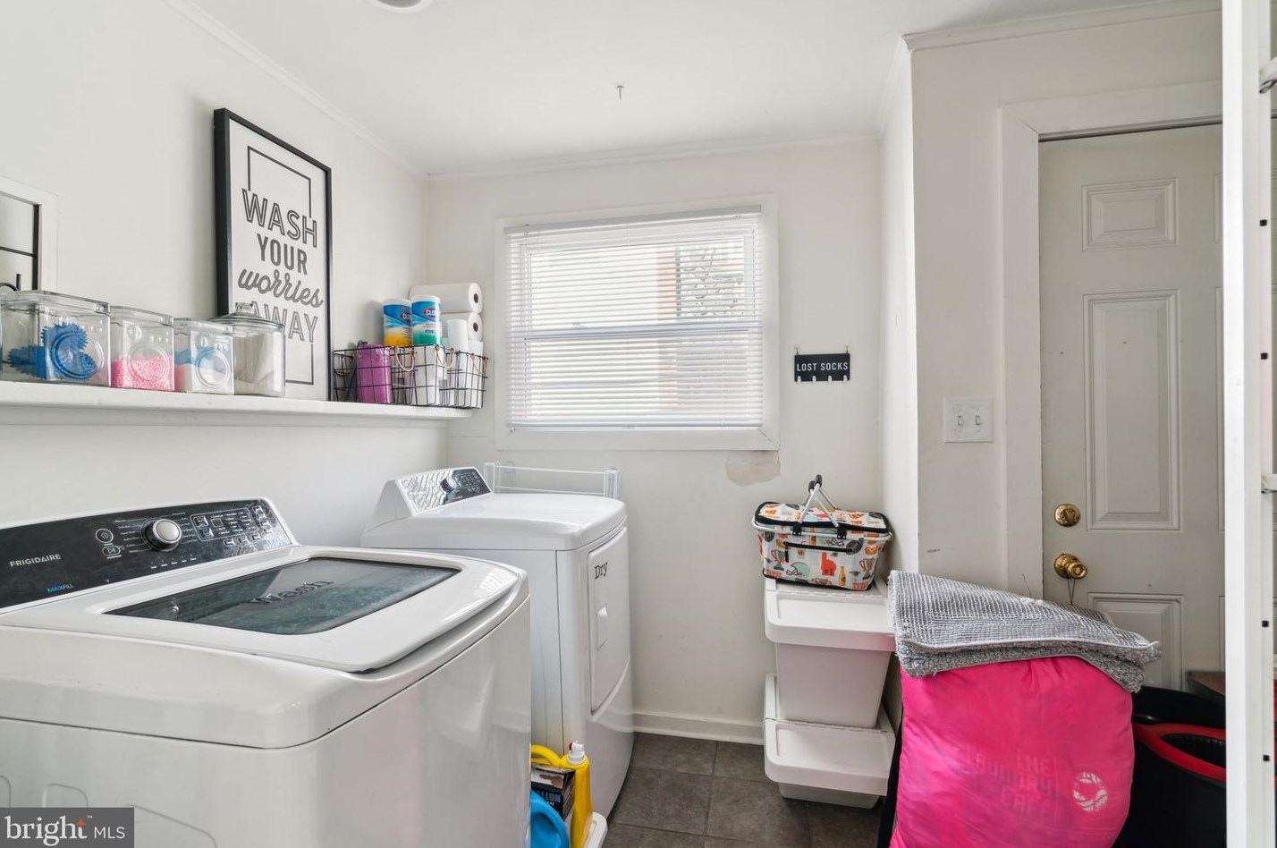 1716 Lindenwood St, Philadelphia PA 19139-2642 exterior