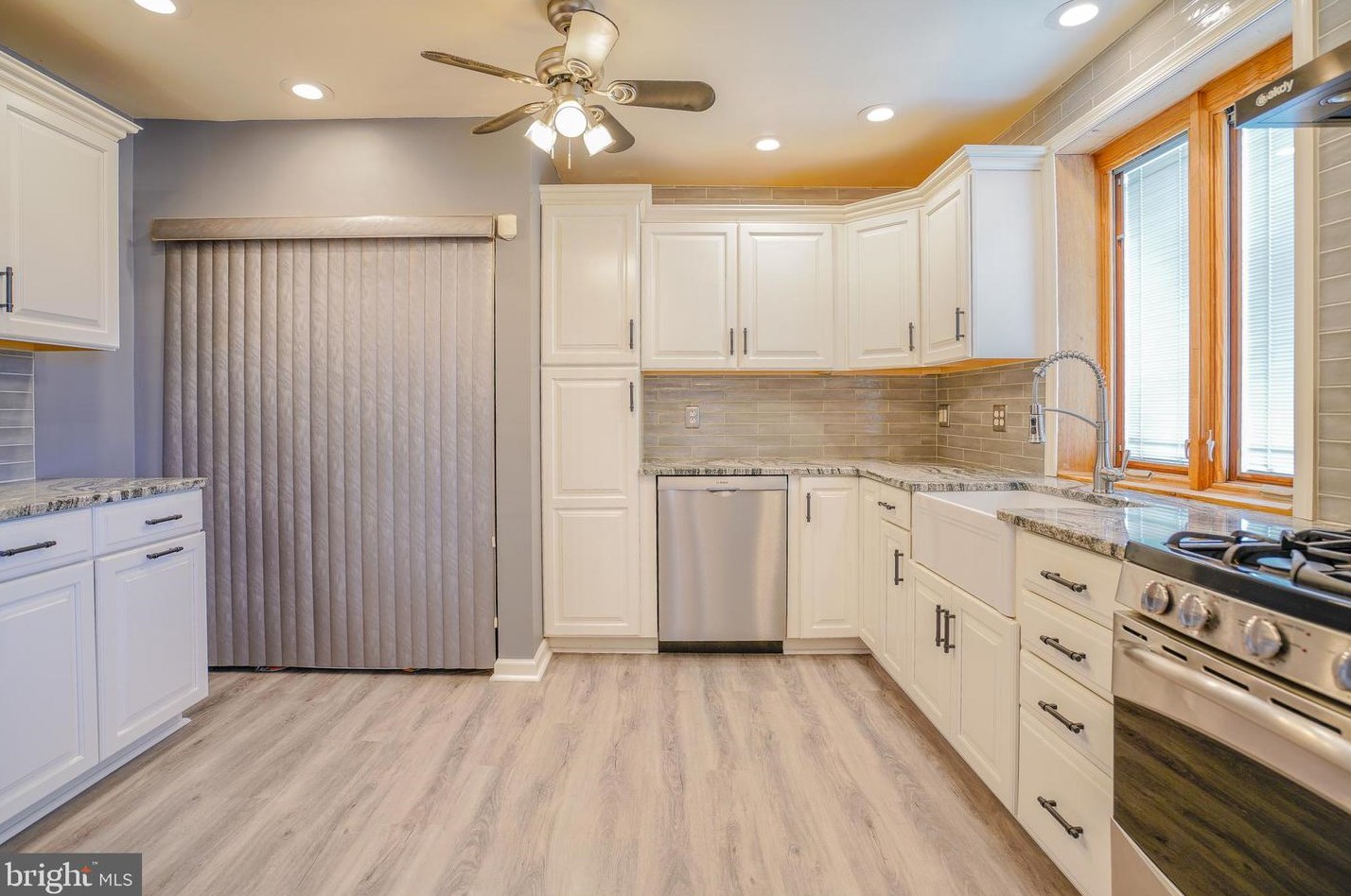 9212 Exeter Rd, Philadelphia, PA 19114