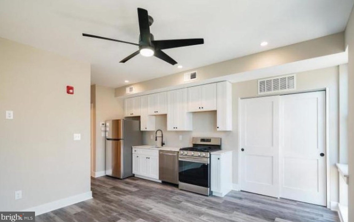 1513 W Girard Ave #3r, Philadelphia, PA 19130