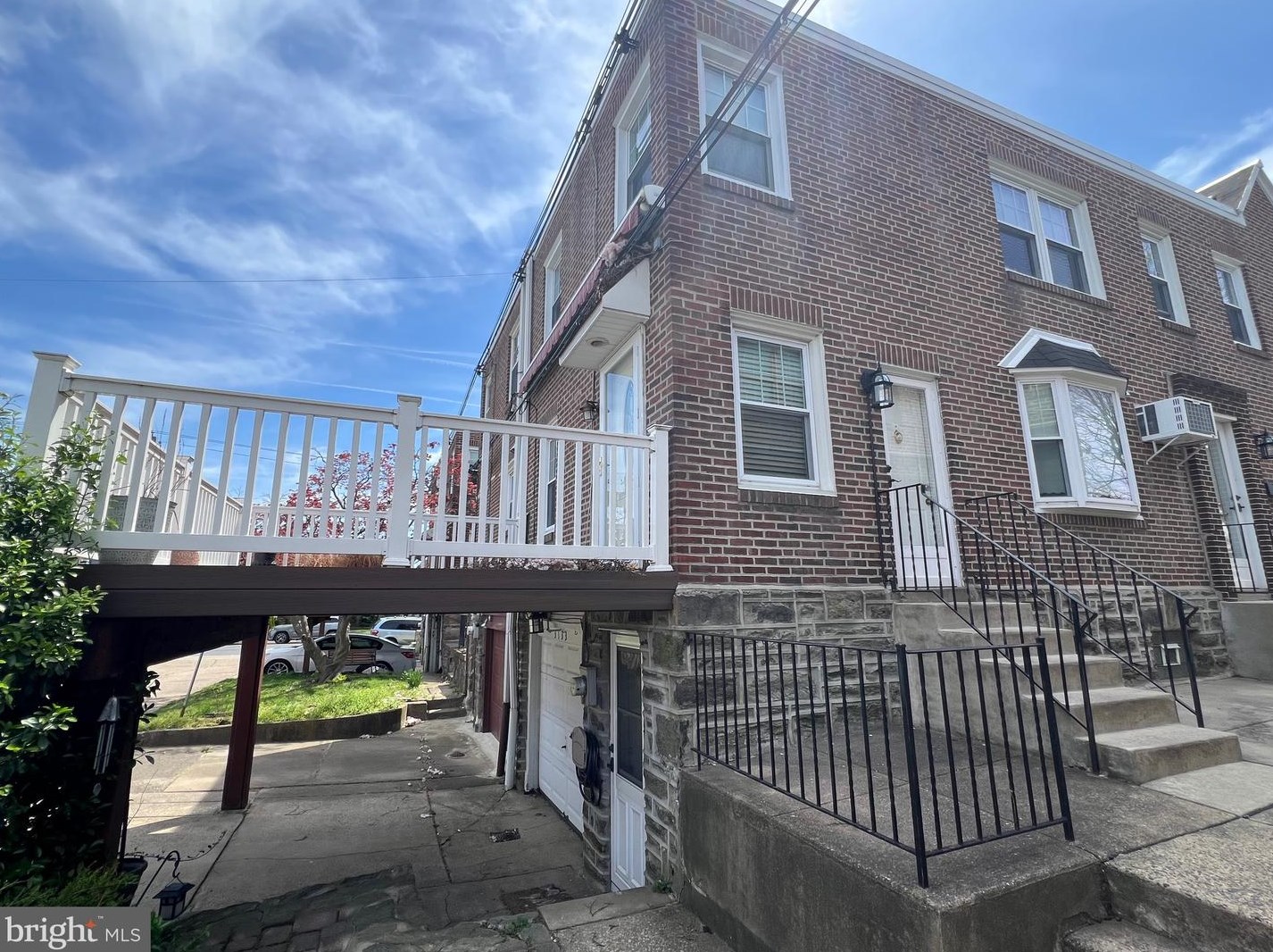 3133 Teesdale St, Philadelphia PA  19152-4513 exterior