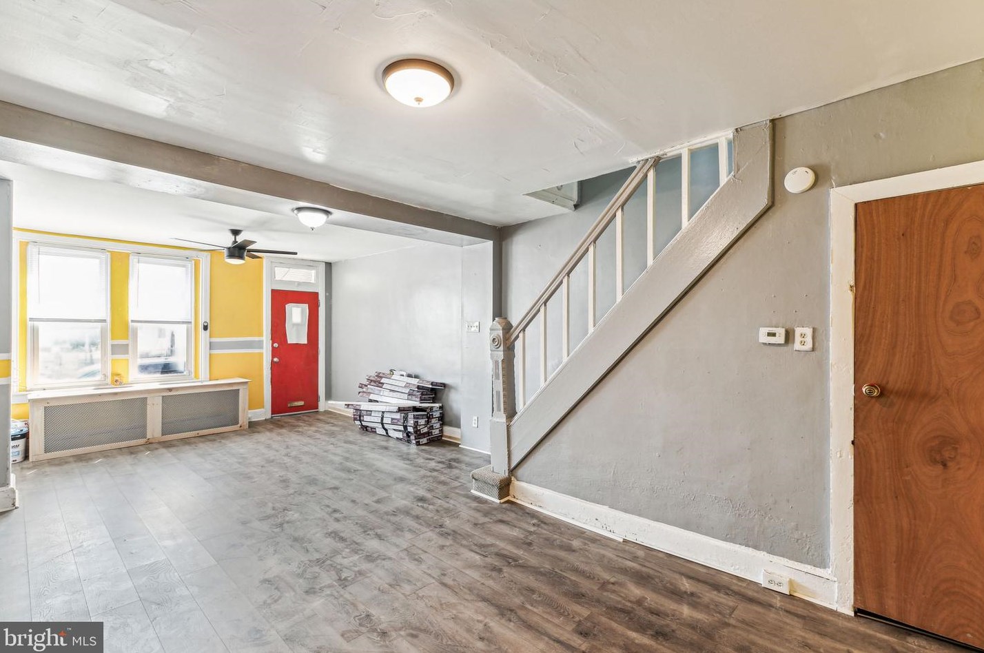 467 Mechanic St, Philadelphia PA 19144-1118 exterior