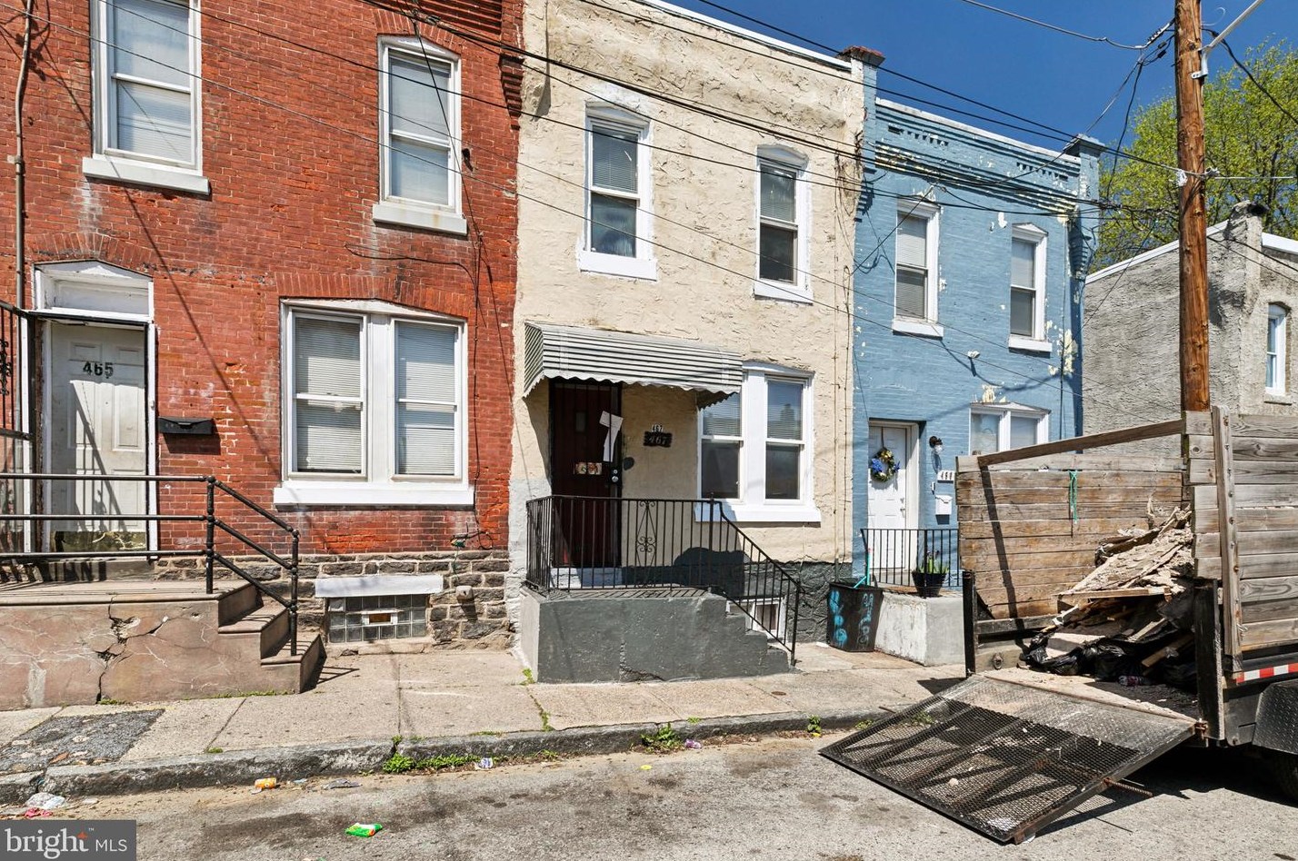 467 Mechanic St, Philadelphia PA 19144-1118 exterior