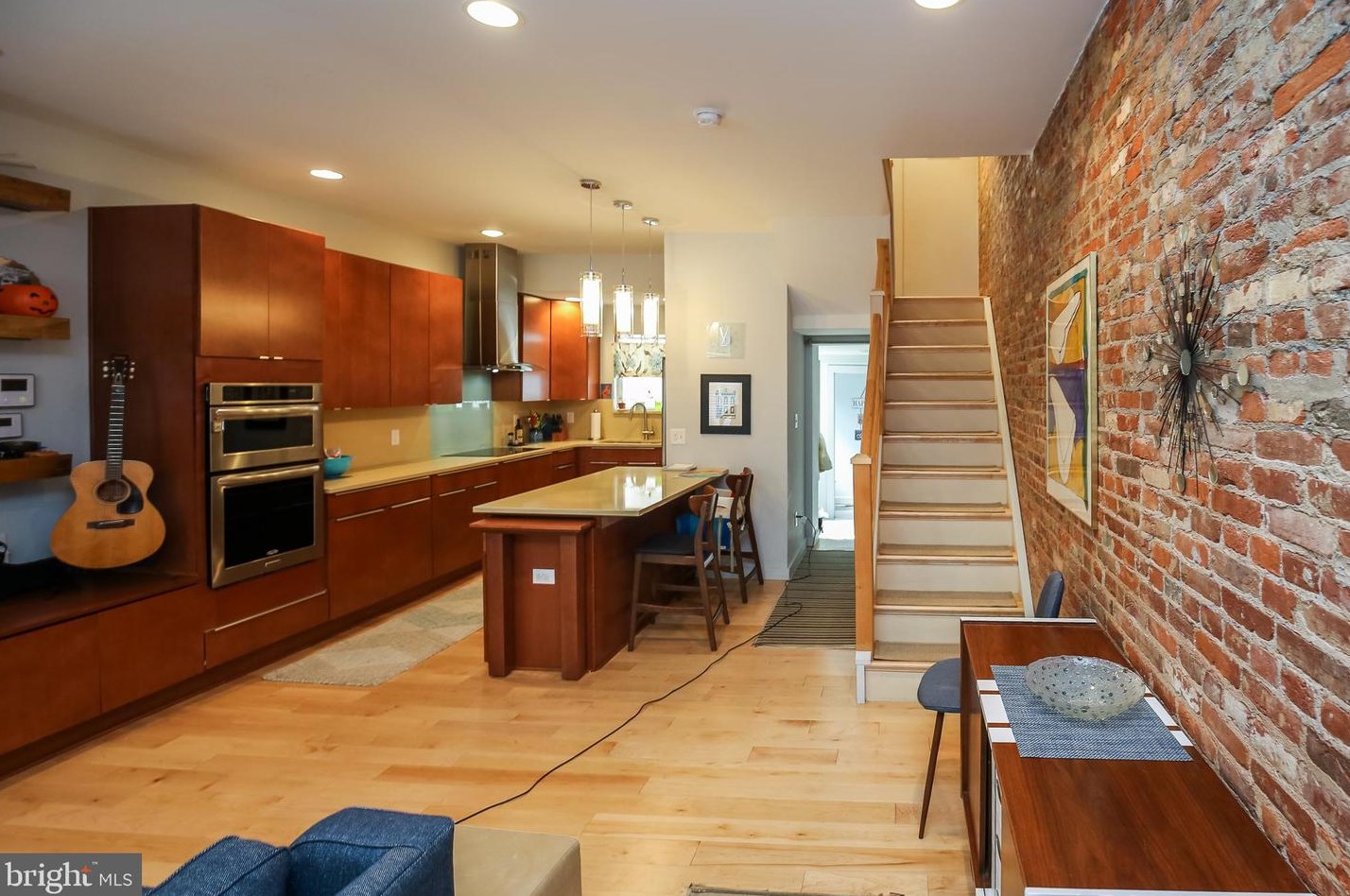 1120 Fitzwater St, Philadelphia, PA 19147