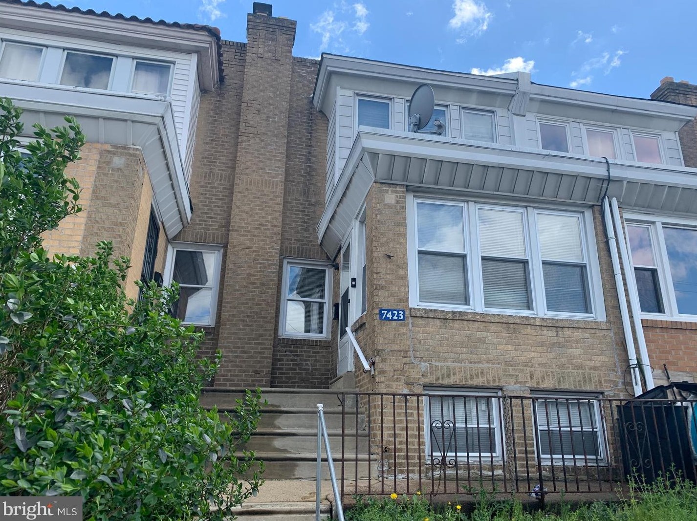 7423 Torresdale Ave, Philadelphia, PA 19136-4114