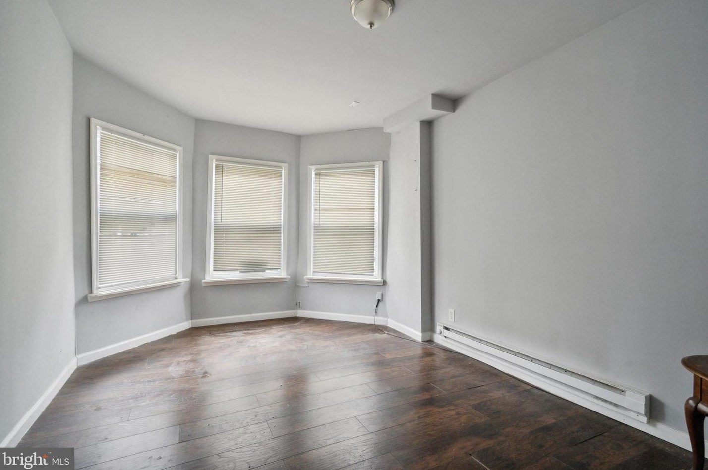 521 Brinton St, Philadelphia PA 19144-1004 exterior