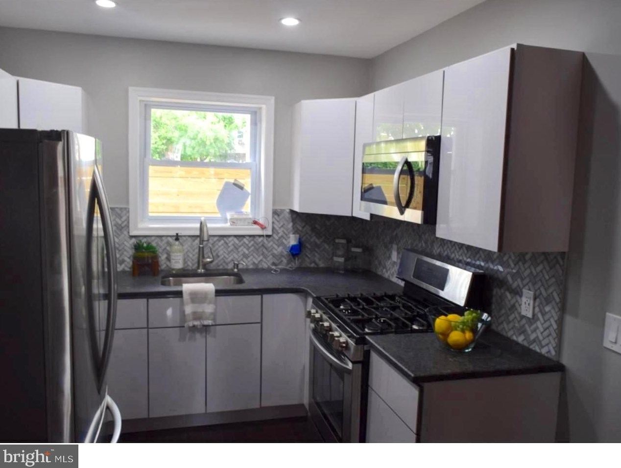 2423 Seybert St, Philadelphia, PA 19121-4723