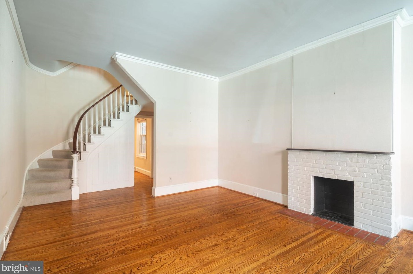 2038 Pine St, Philadelphia, PA 19103-6536