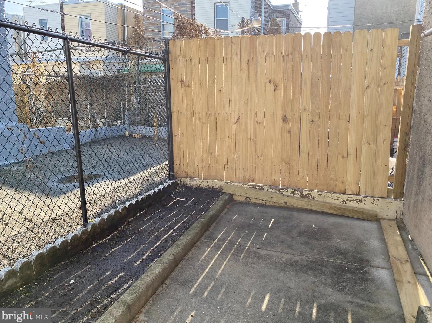 2351 Clearfield St, Philadelphia PA  19134-4442 exterior