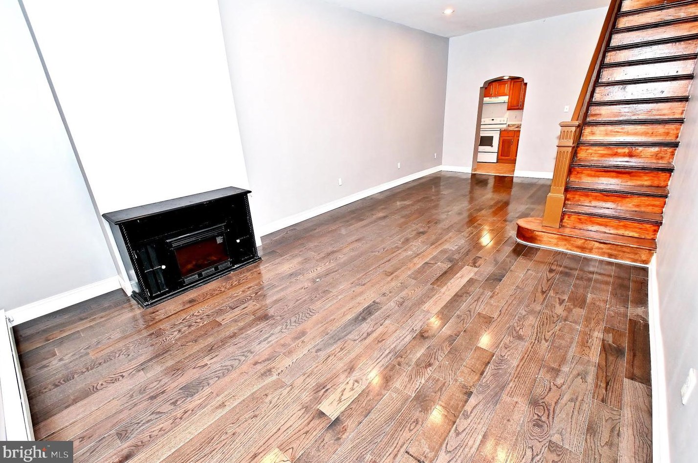 3086 Ruth St, Philadelphia, PA 19134-3116