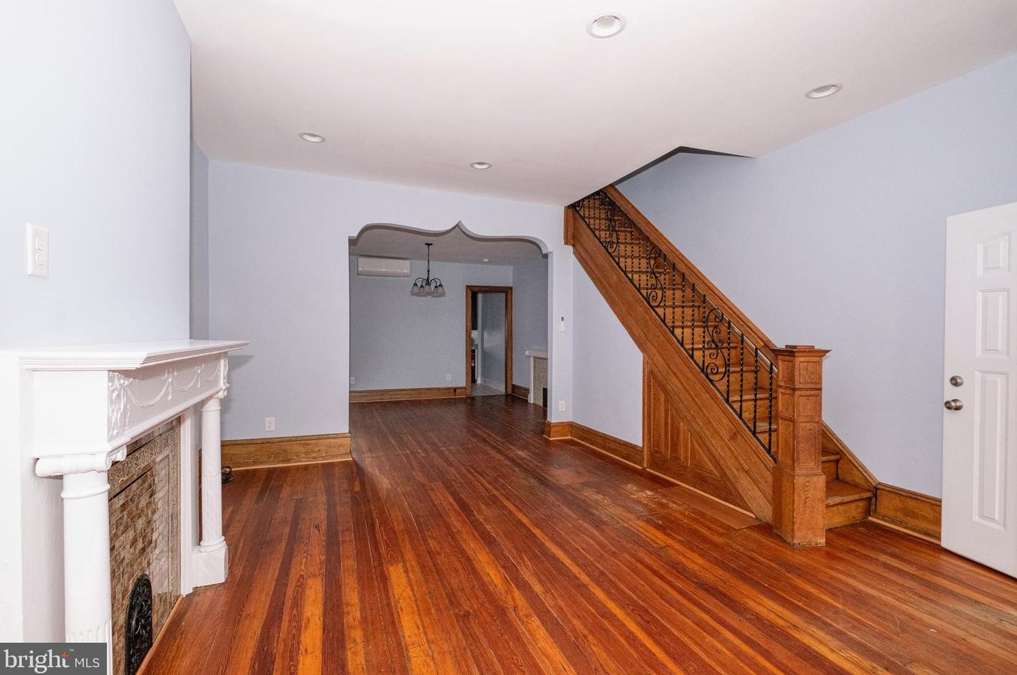 649 N 53rd St, Philadelphia, PA 19131