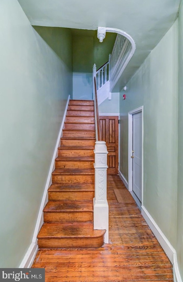 1119 S 46th St #2, Philadelphia, PA 19143