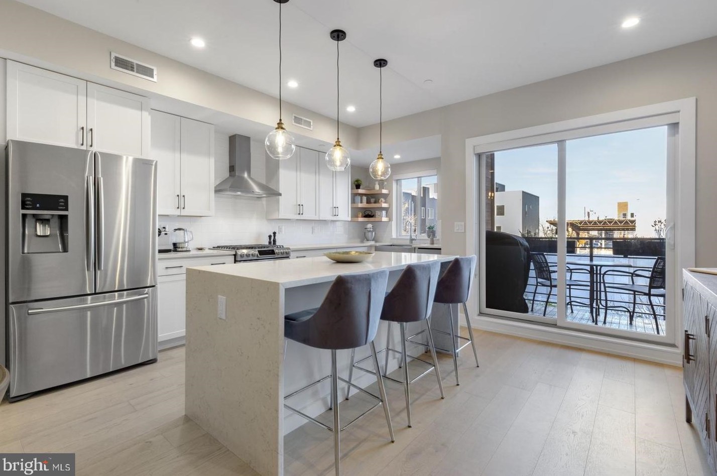 2014 Blair St, Philadelphia PA  19125-1934 exterior