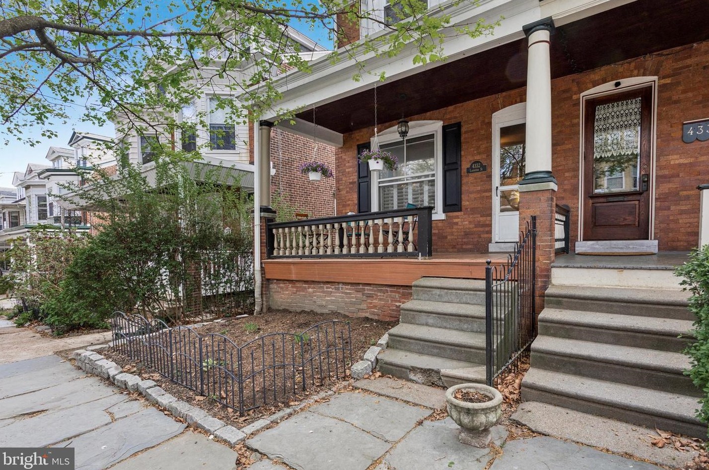 4332 Lauriston St, Philadelphia, PA 19128-4938