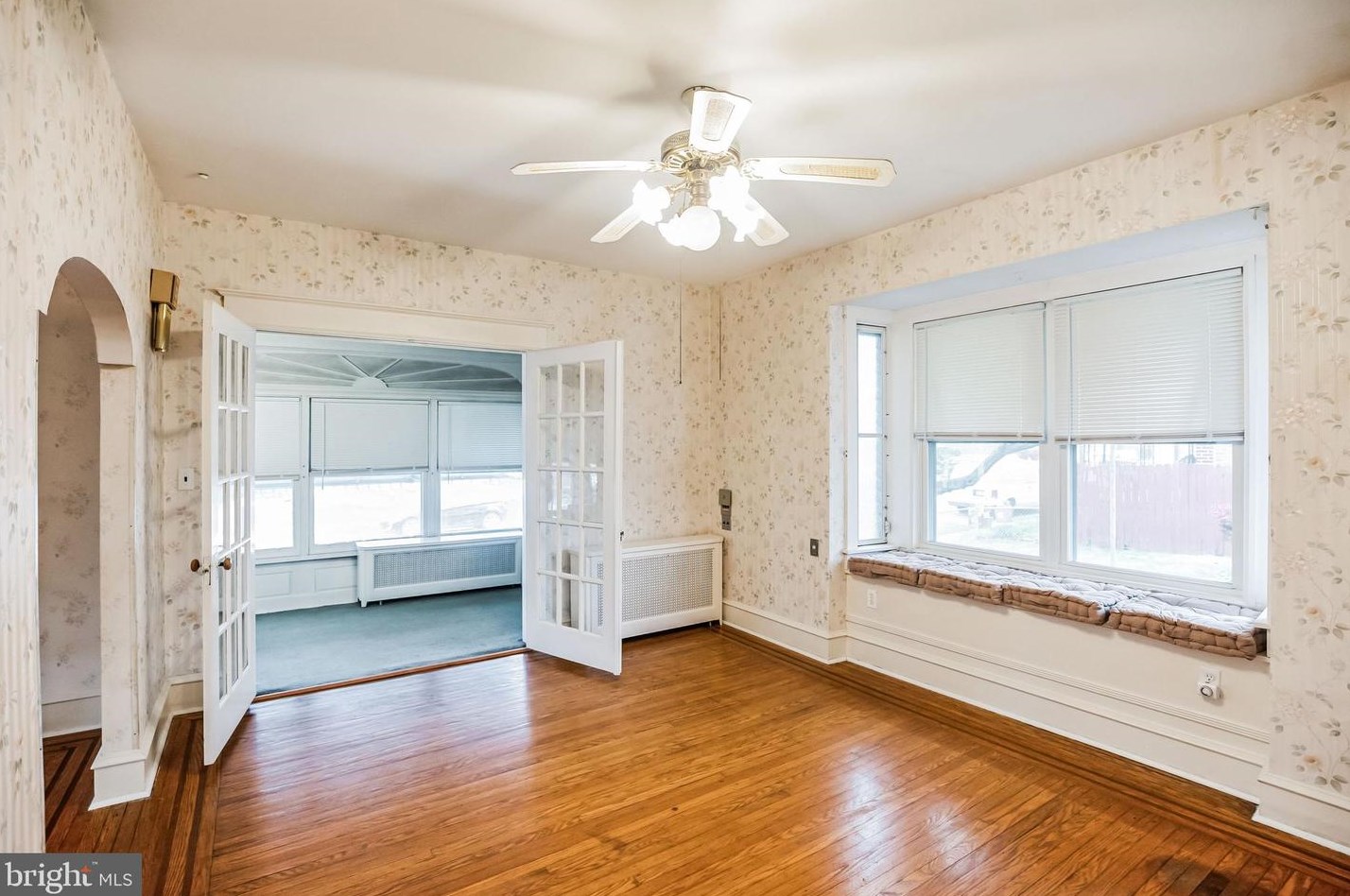 4137 Howell St, Philadelphia PA 19135-3913 exterior