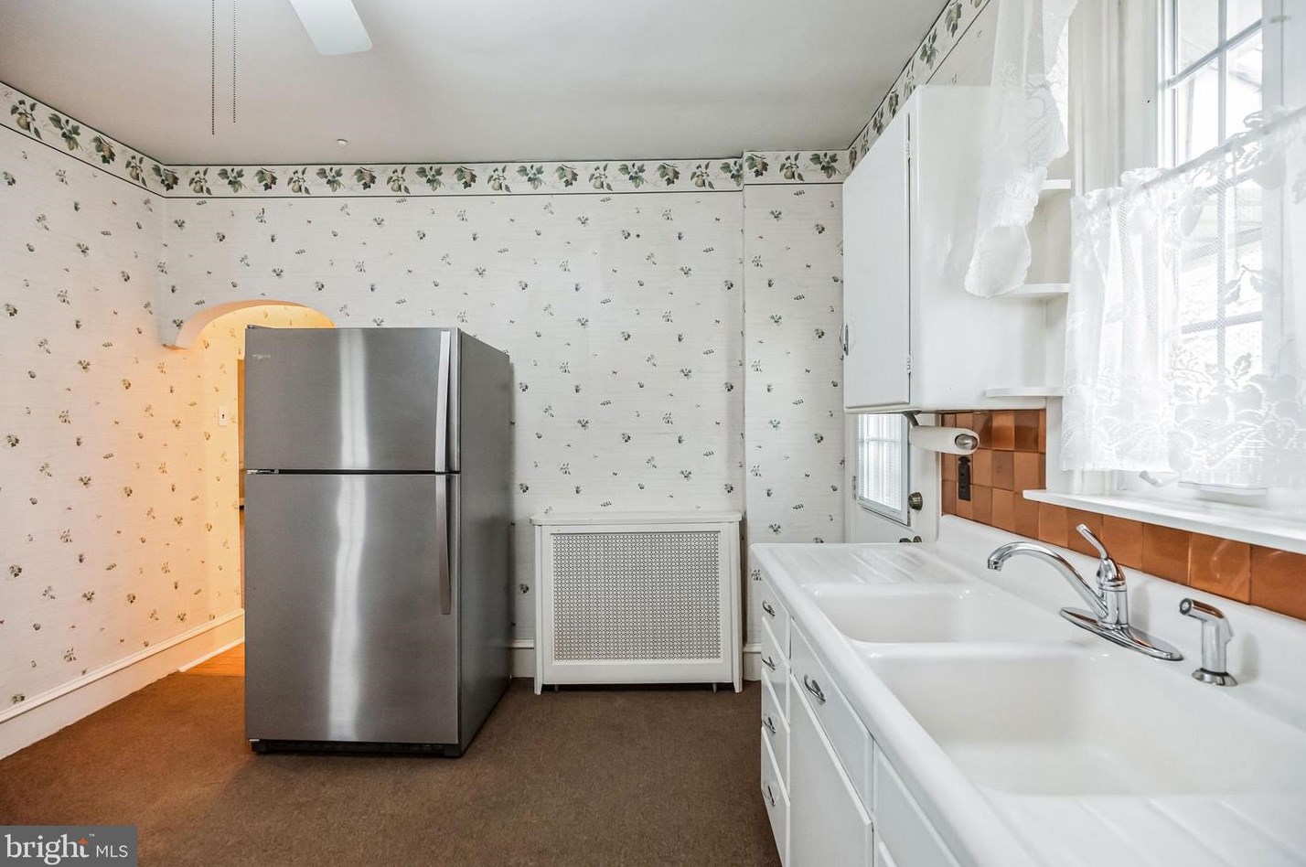 4137 Howell St, Philadelphia PA 19135-3913 exterior