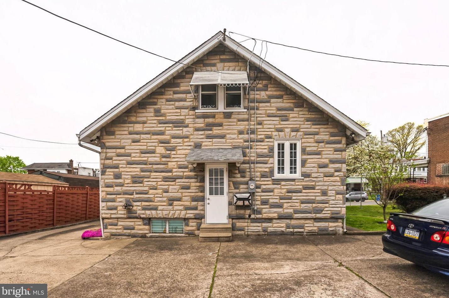 4137 Howell St, Philadelphia PA 19135-3913 exterior