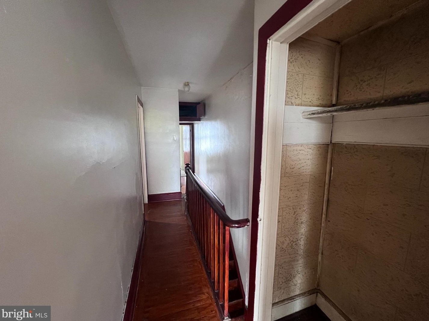 534 Huntingdon St, Philadelphia PA  19133-2618 exterior