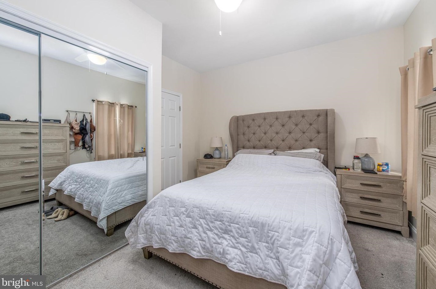 427 Ritner St, Philadelphia PA  19148-3924 exterior