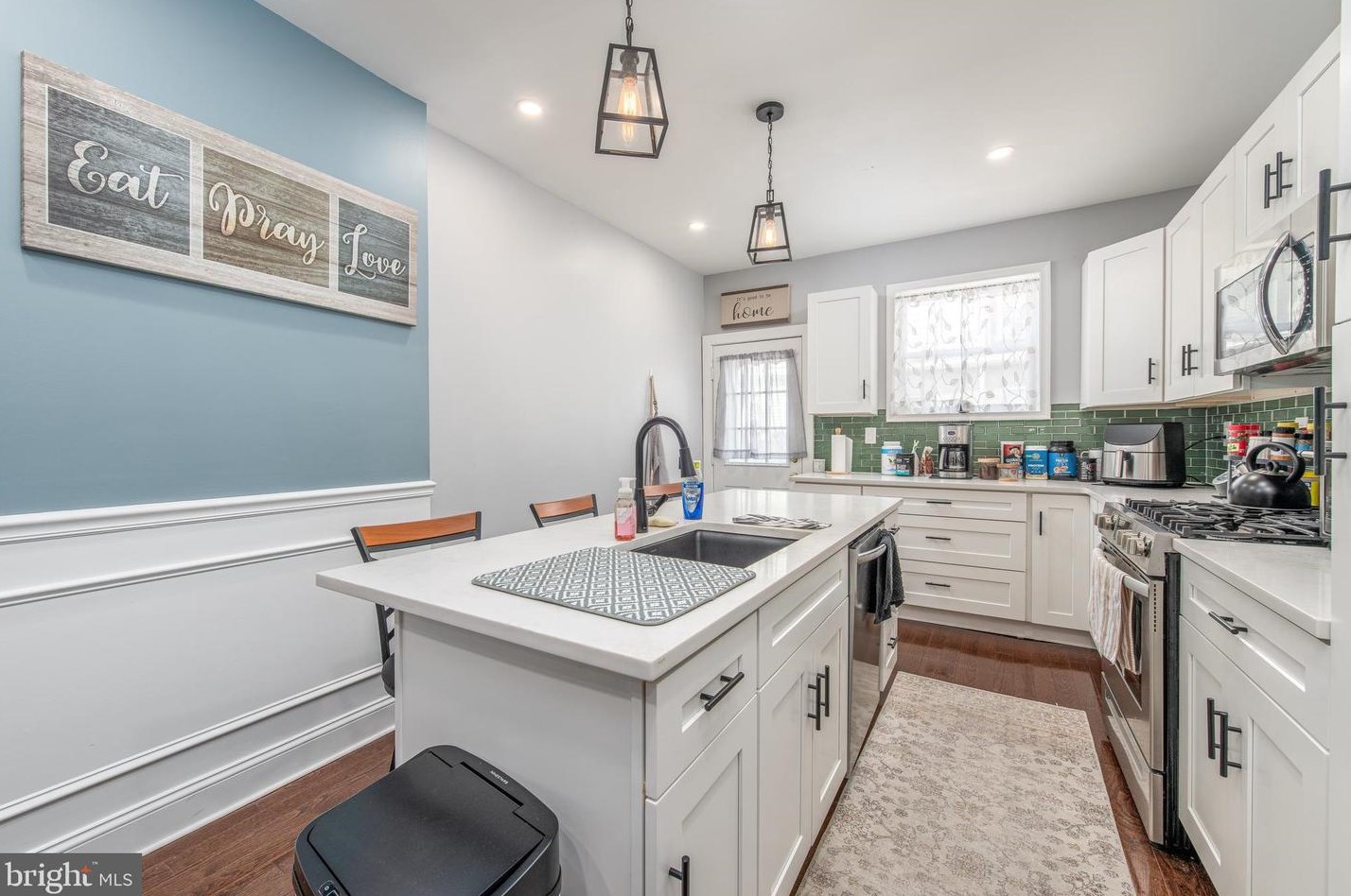 427 Ritner St, Philadelphia PA  19148-3924 exterior