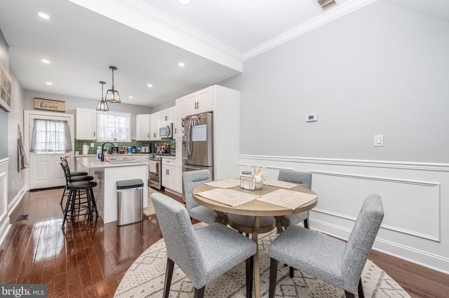 427 Ritner St, Philadelphia PA  19148-3924 exterior