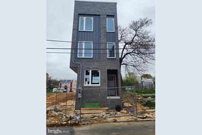 2013 Germantown Ave - Photo 1