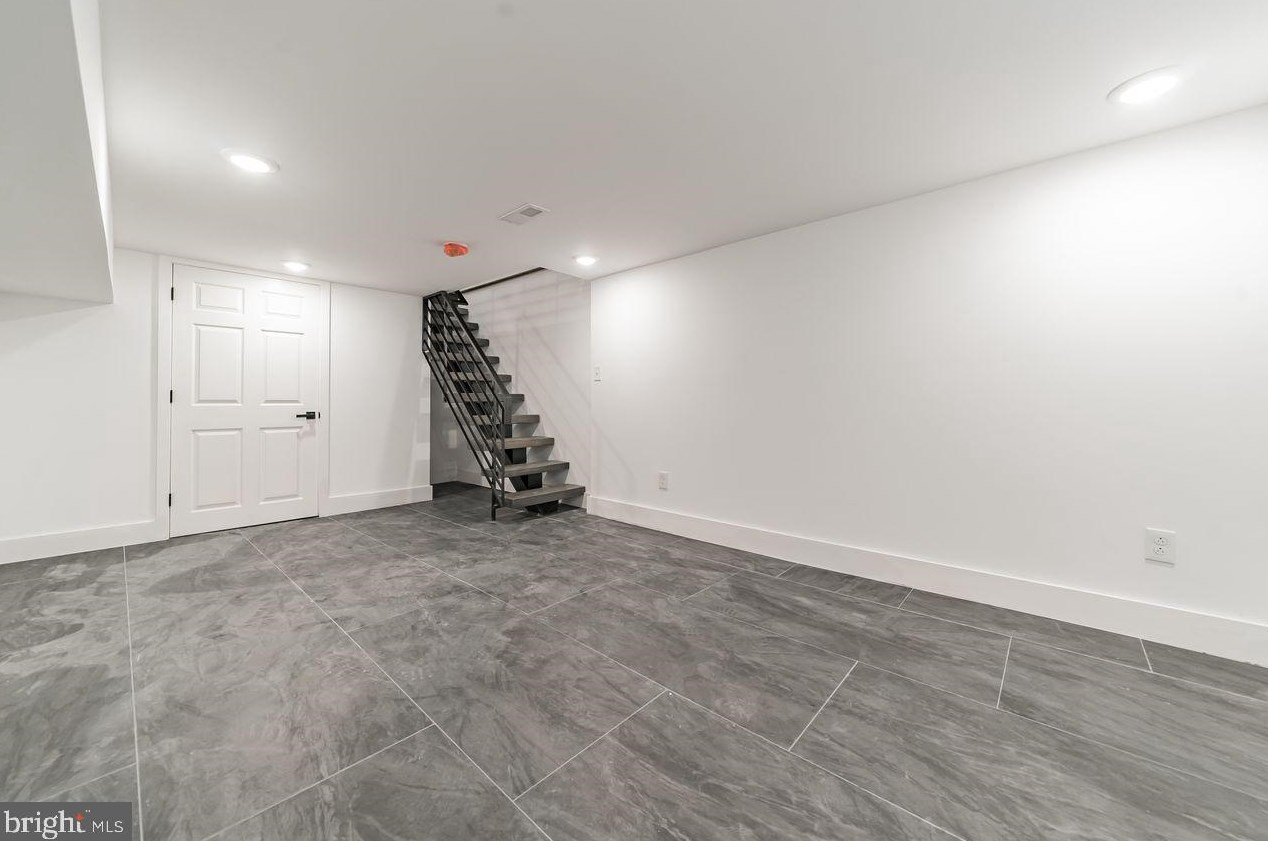 1525 Lambert St, Philadelphia PA  19146-4519 exterior