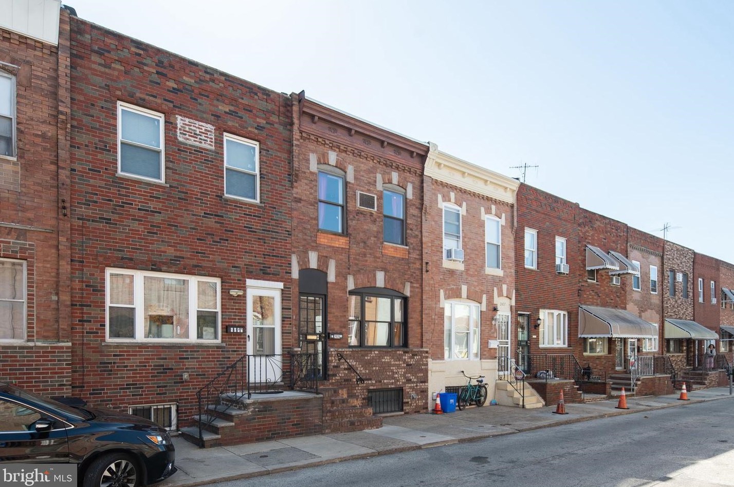 2435 Percy St, Philadelphia, PA 19148-3729