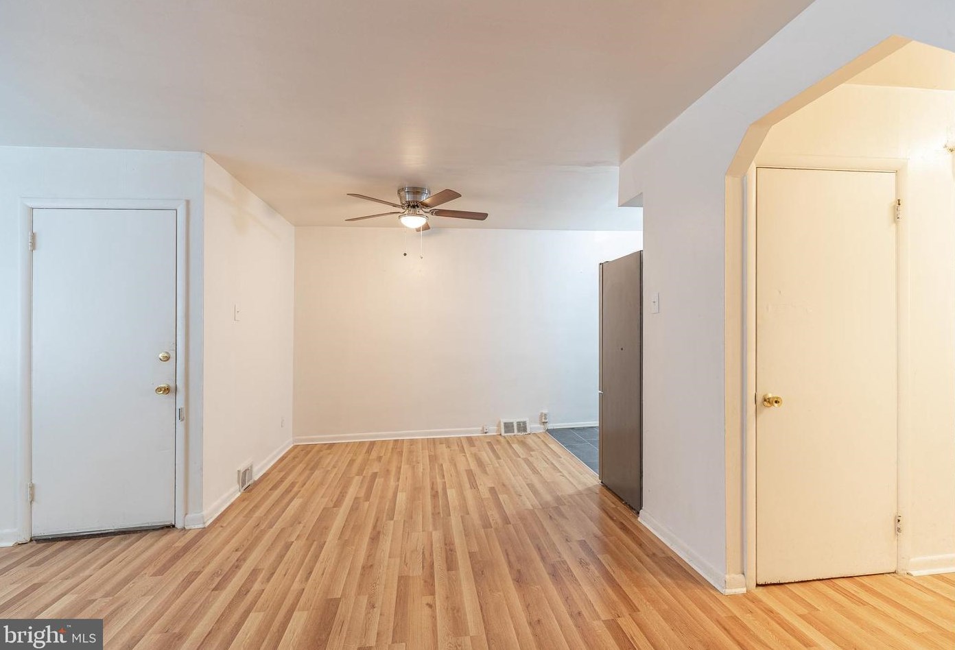 7429 Brockton Rd, Philadelphia, PA 19151-2911