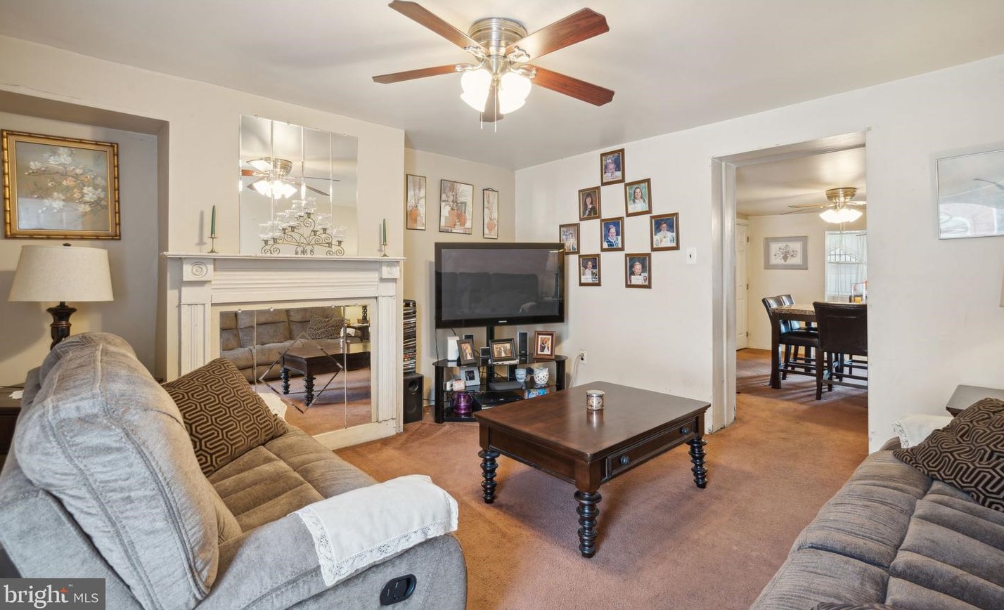 1506 Adams Ave, Philadelphia, PA 19124-4506