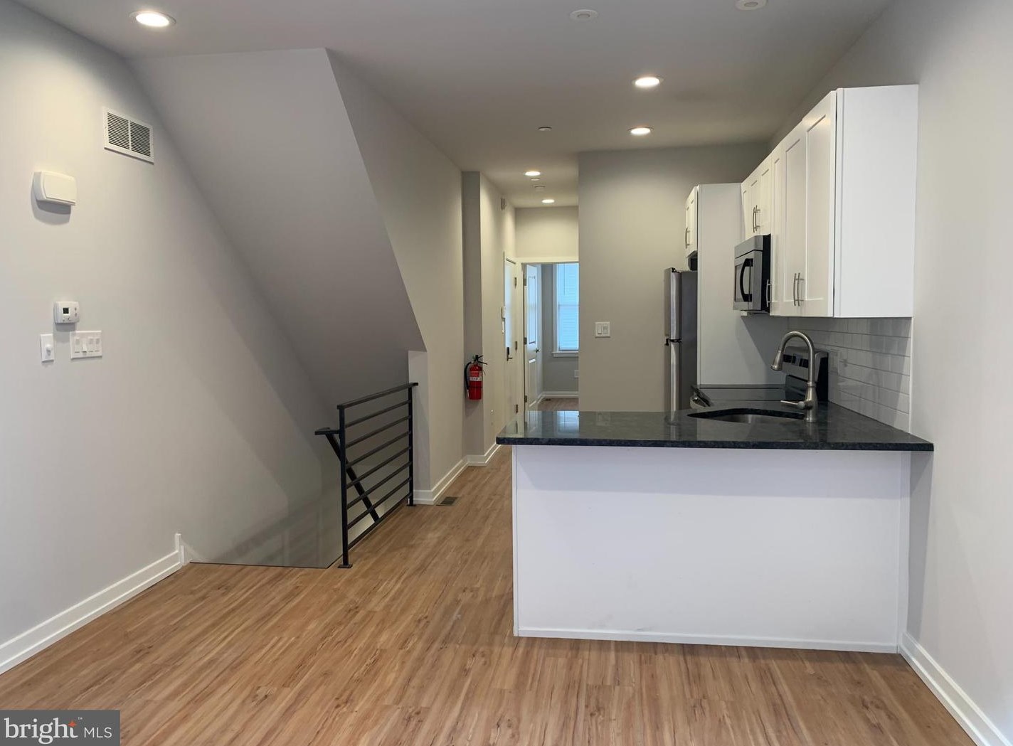 1268 S 27th St #1, Philadelphia, PA 19146