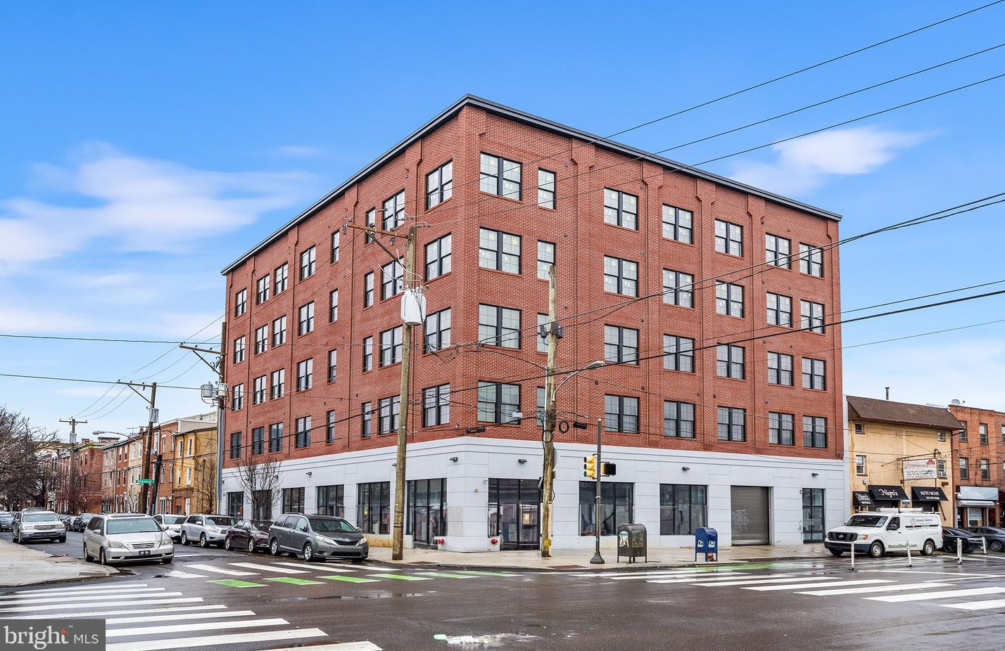 943 Washington Ave, Philadelphia PA  19147-3825 exterior