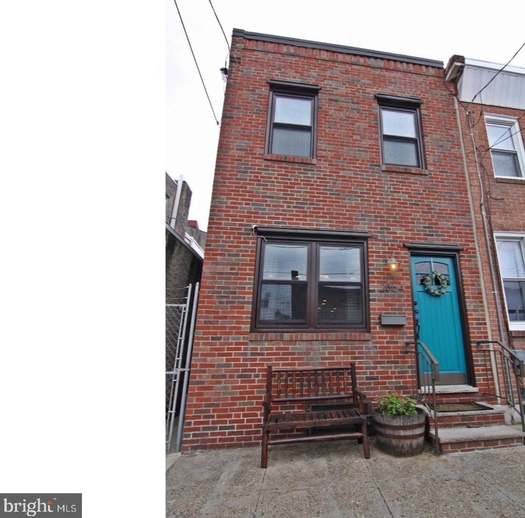 2364 Letterly St, Philadelphia, PA 19125-3025