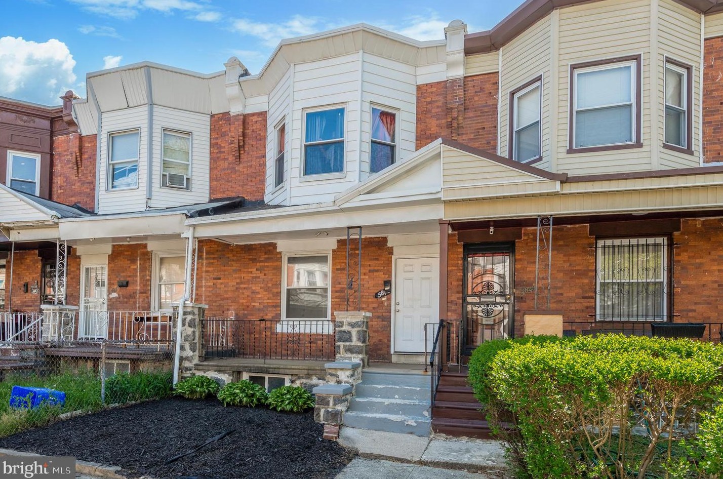 5846 Trinity St, Philadelphia, PA 19143-5512