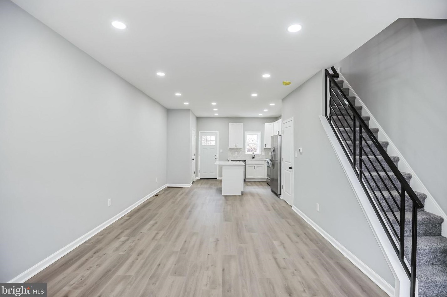 1034 Frazier St, Philadelphia, PA 19143-3904