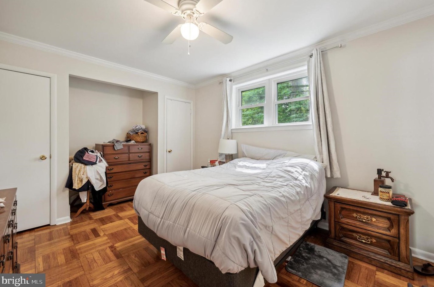 341 Ripka St, Philadelphia PA  19128-4644 exterior