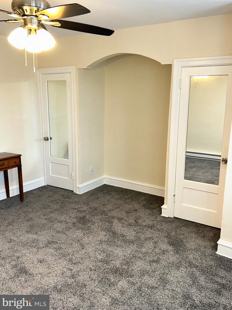 6922 Ogontz Ave, Philadelphia PA  19138-2012 exterior