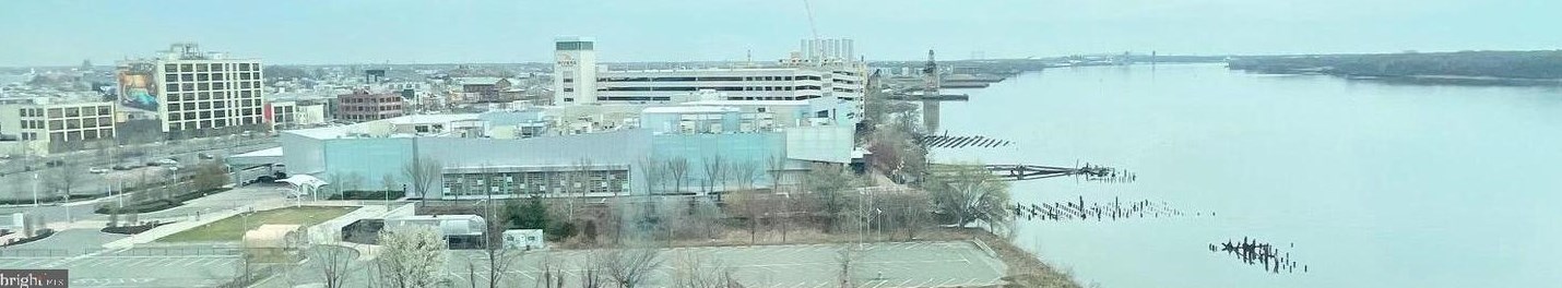 901 Penn St, Philadelphia PA  19123-3131 exterior