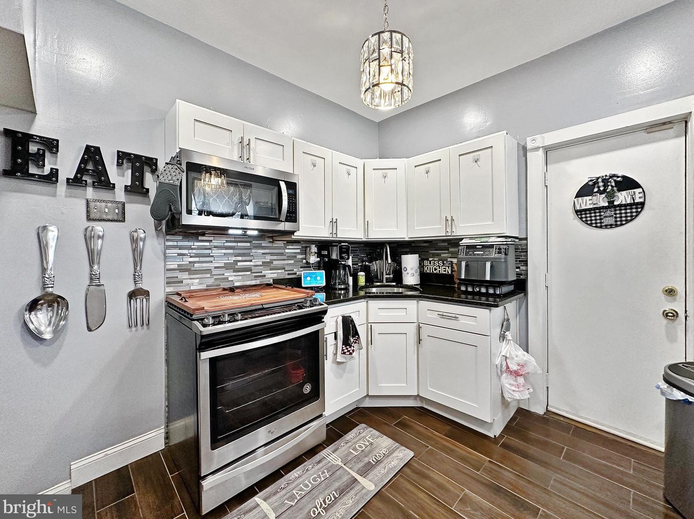 248 Clearfield St, Philadelphia, PA 19134-2833