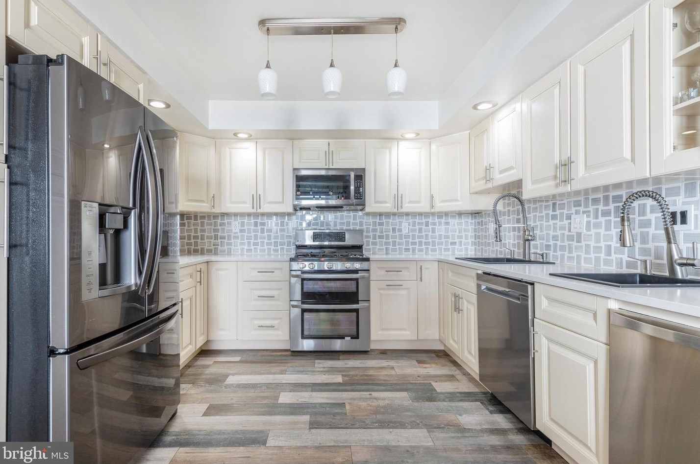 1112 Norwalk Rd, Philadelphia PA 19115-2512 exterior