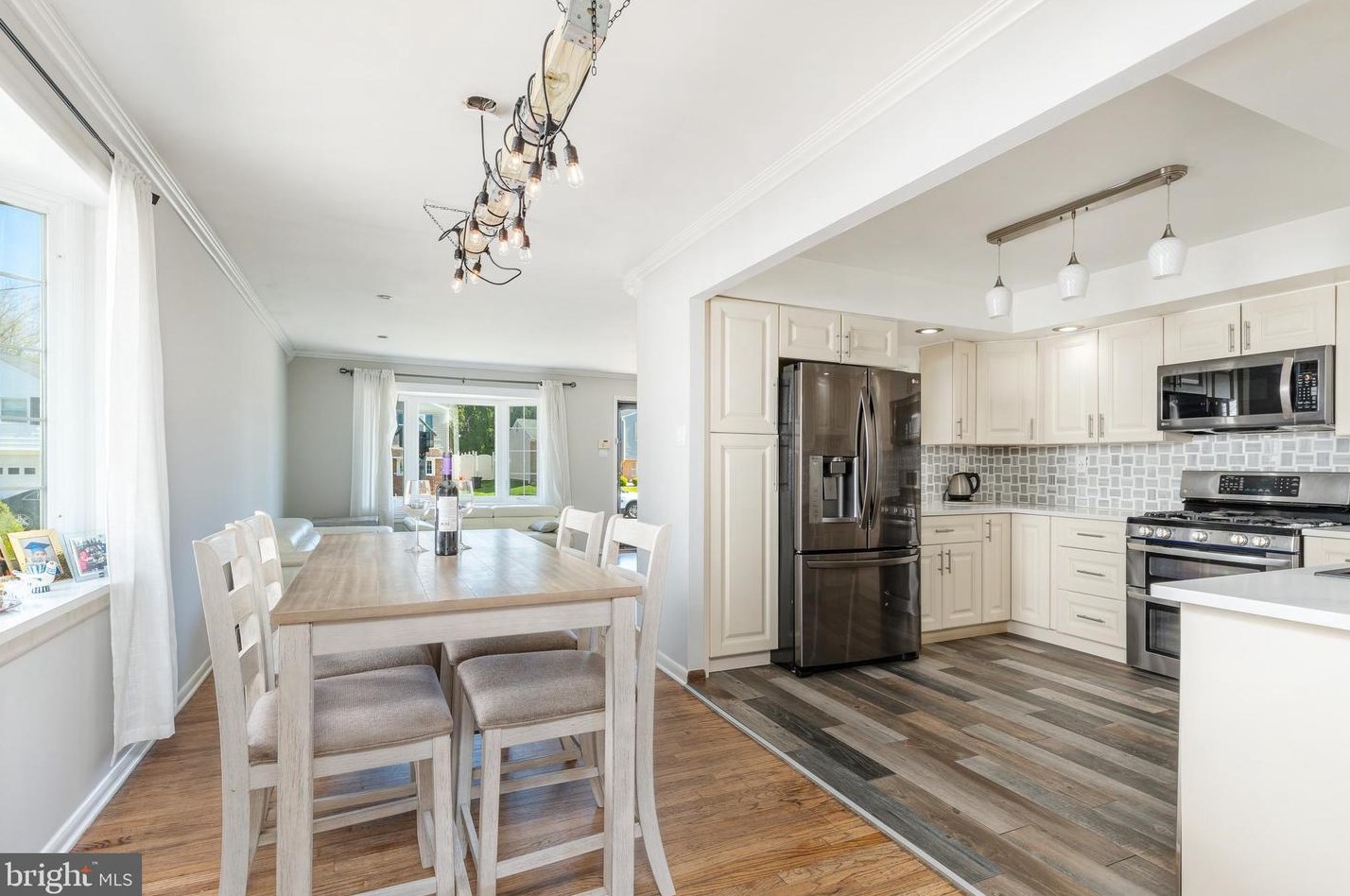 1112 Norwalk Rd, Philadelphia PA 19115-2512 exterior