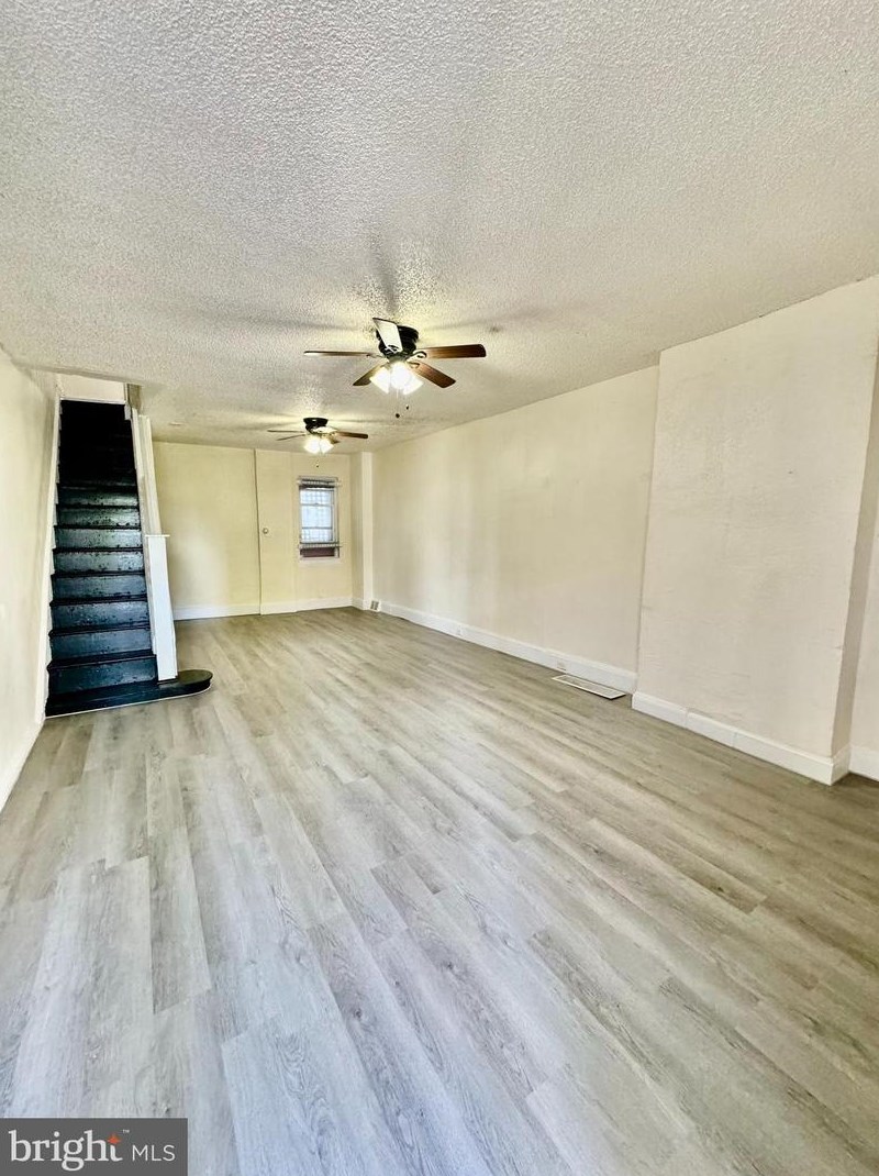 5668 Heiskell St, Philadelphia, PA 19144-1342