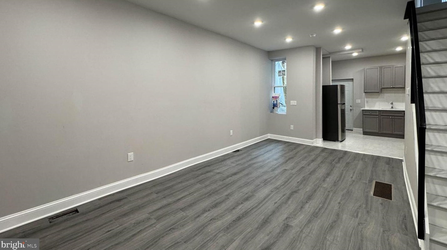 2603 Seltzer St, Philadelphia, PA 19132-2502