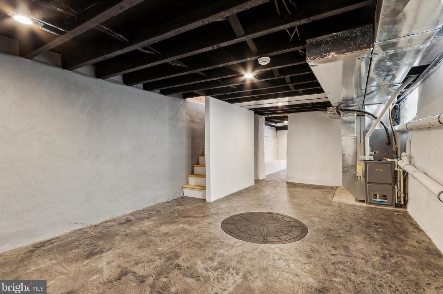 4526 Mitchell St, Philadelphia PA  19128-3318 exterior