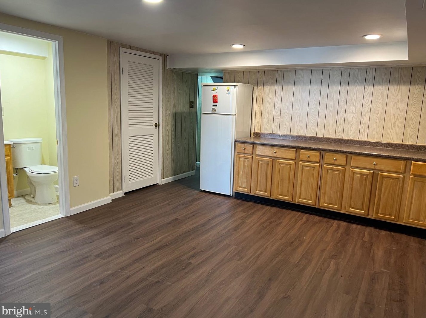 9946 Wingtip Rd, Philadelphia PA 19115-1708 exterior